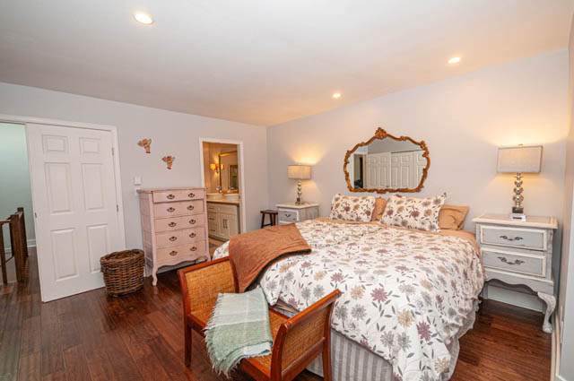 2663 fromme road north vancouver lynn valley