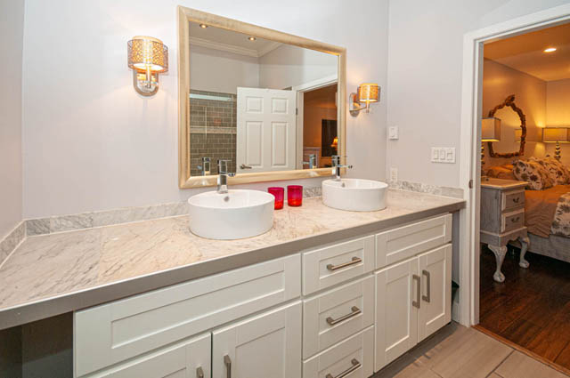 2663 fromme road north vancouver lynn valley