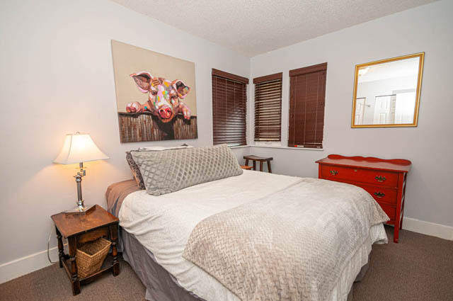 2663 fromme road north vancouver lynn valley