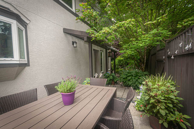 2663 fromme road north vancouver lynn valley