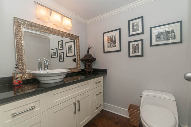 2663 fromme road north vancouver lynn valley