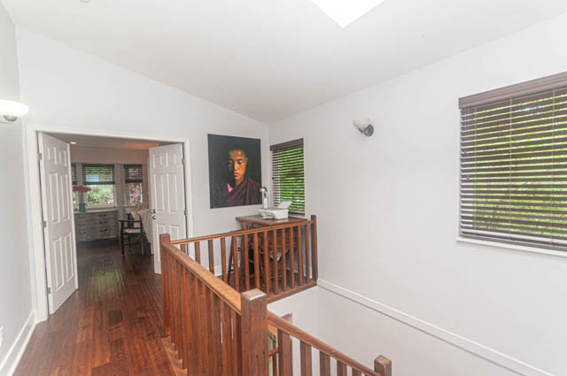 2663 fromme road north vancouver lynn valley