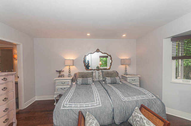 2663 fromme road north vancouver lynn valley
