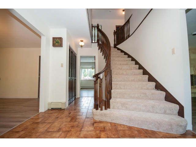 unfurnished north vancouver