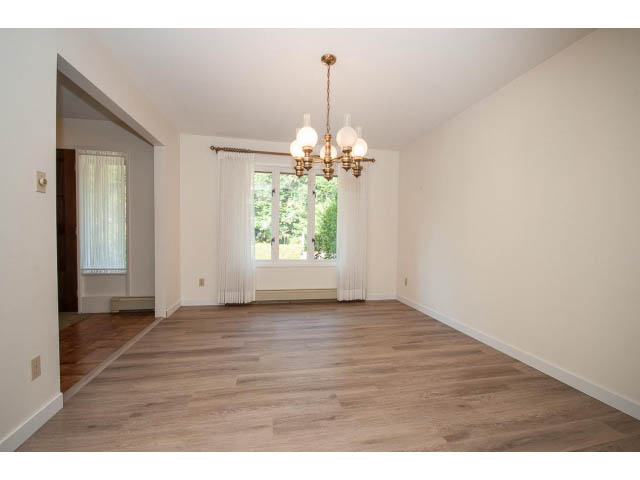 4 bdrm unfurnished family house for rent north vancouver b c