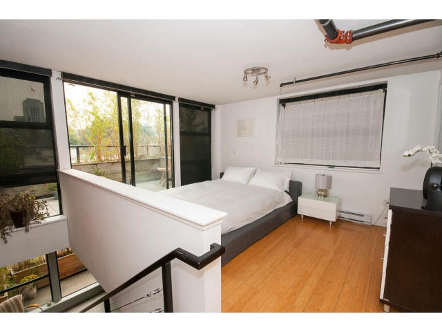 Furnished 1-bedroom loft with hardwood floors and city view. - 716 - 428 West 8th Ave, Vancouver West Side