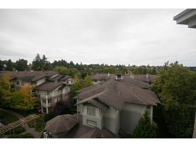 Bright penthouse with city view and modern furnishings. - 708 - 4685 Valley Dr, Vancouver West Side