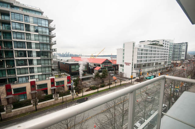 esplanade west at the pier rentals lonsdale