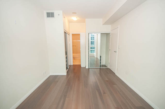 esplanade west at the pier rentals
