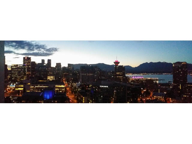 Furnished 1-bedroom with stunning city view at dusk. - 3105 - 602 Citadel Parade, Vancouver Downtown
