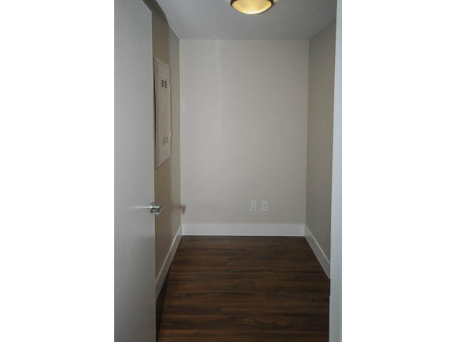 2 bedroom den