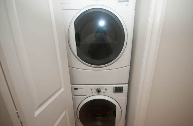 rental westmall hawthorn ln