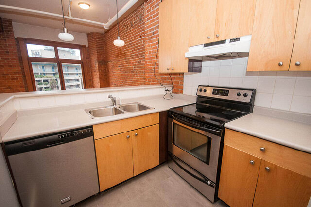 604 - 518 Beatty Street - Loft - Crosstown - Photo 12 of 28