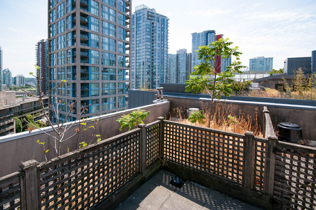 604 - 518 Beatty Street - Loft - Crosstown - Photo 27 of 28
