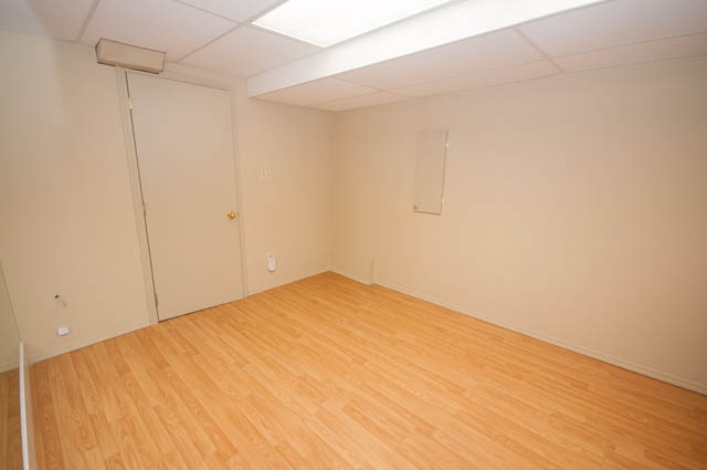 Bright den with hardwood floors and white walls. - 4645 Caulfeild Drive, West Vancouver