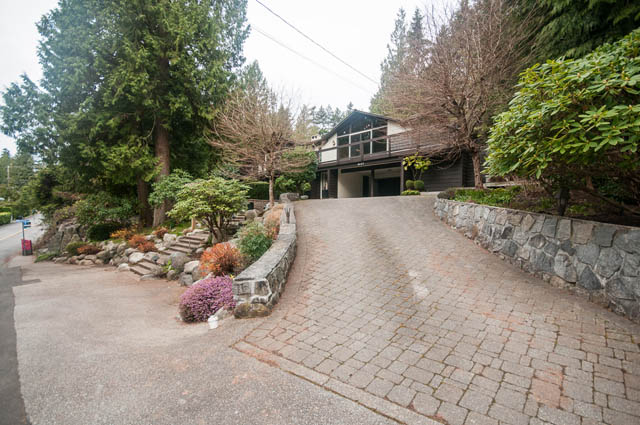 Furnished 4-bedroom + den house with stone pathway and lush greenery. - 4645 Caulfeild Drive, West Vancouver