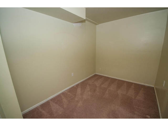 rent unfurnished north vancouver