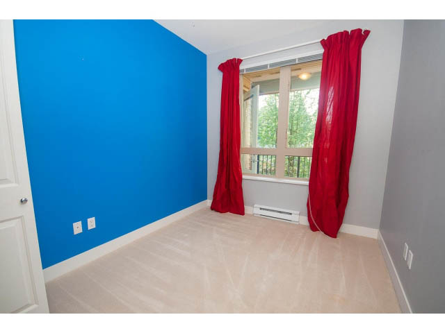 unfurnished lynn valley