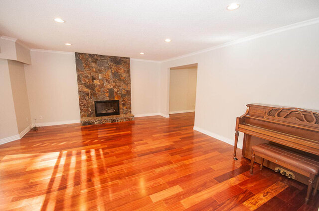 . - 5367 Esperanza Drive, North Vancouver