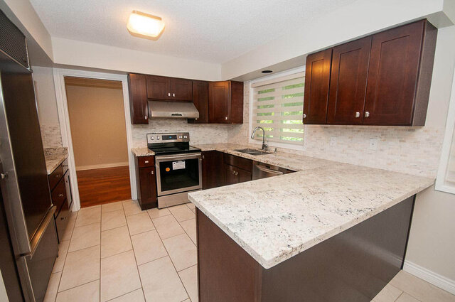 . - 5367 Esperanza Drive, North Vancouver