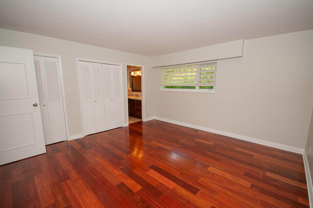 . - 5367 Esperanza Drive, North Vancouver