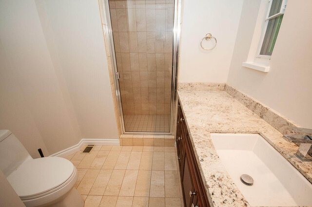 . - 5367 Esperanza Drive, North Vancouver