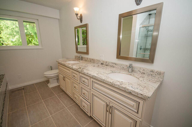 . - 5367 Esperanza Drive, North Vancouver