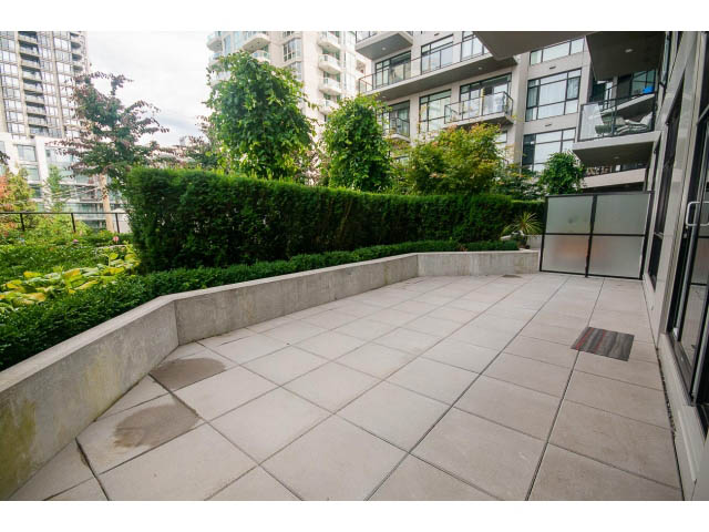 x rental application needed