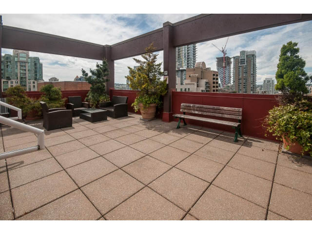 unfurnished downtown