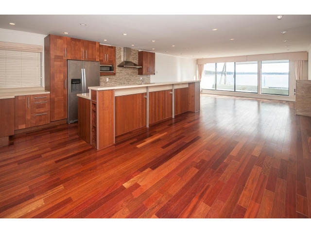 Bright kitchen with hardwood floors and city view. - 2150 Argyle Ave., West Vancouver