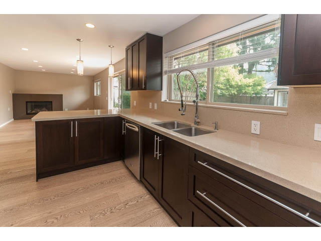 rent unfurnished north vancouver