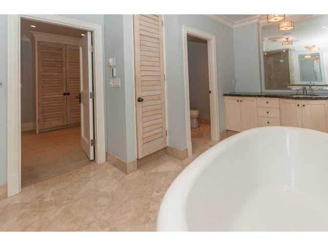 Spacious bathroom with marble countertops and large soaking tub. - 5630 Angus Dr., Vancouver West Side