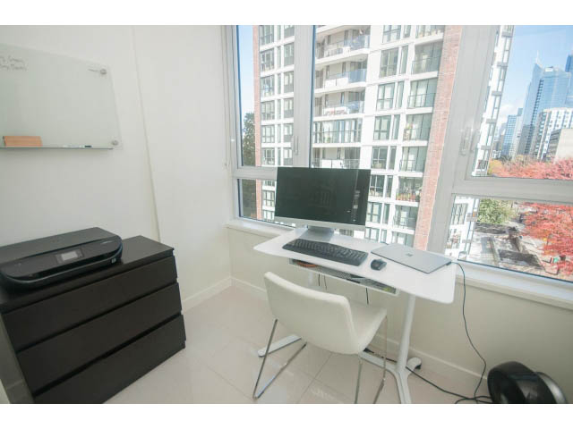 Bright office with large windows, city view, and modern furniture. - 805 - 1009 Harwood Street, Vancouver Downtown