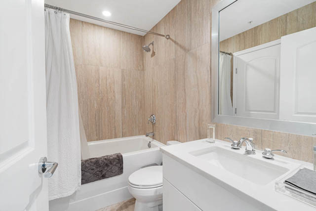 rent lower lonsdale