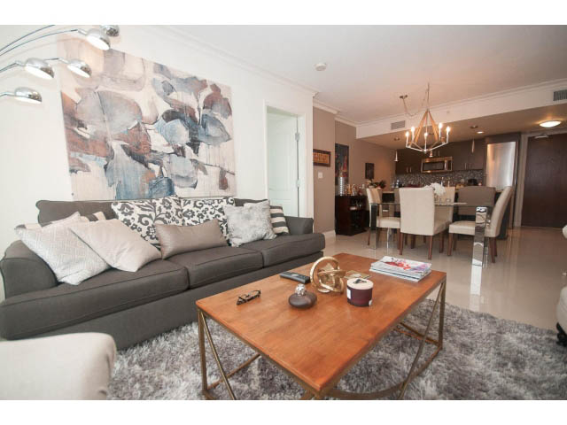 furnished rental lonsdale