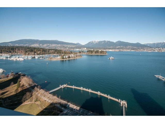 Bright living room with stunning city view and waterfront access. - 2200 - 1169 W Cordova St, Vancouver Downtown