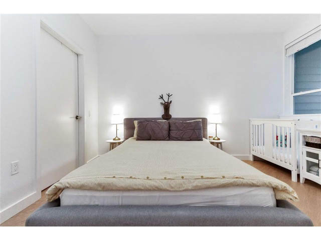 Furnished 1-bedroom + den with hardwood floors and modern decor. - 305 - 3205 Mountain Highway, North Vancouver