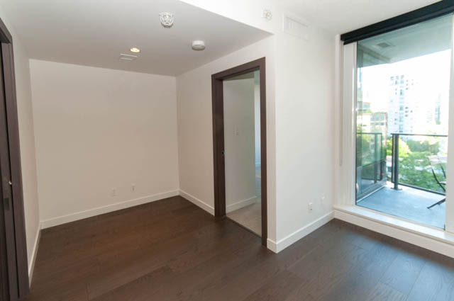 1021 68 smithe street vancouver downtown yaletown