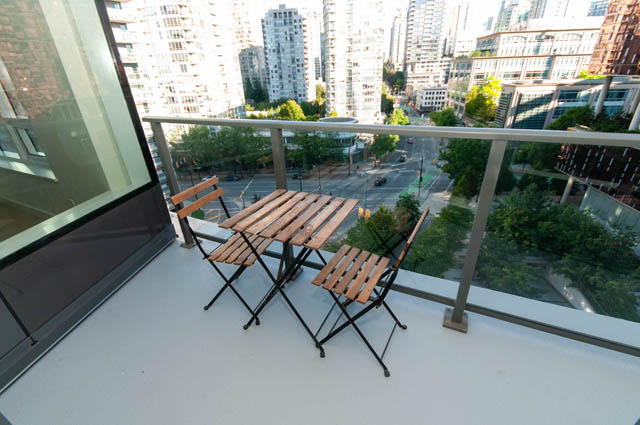 1021 68 smithe street vancouver downtown yaletown