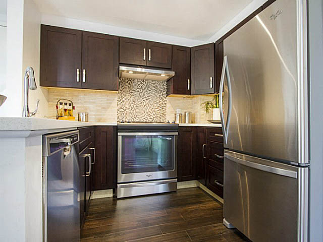 606 - 907 Beach Ave - Condo - False Creek North - Photo 4 of 23