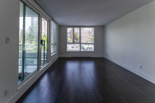 606 - 907 Beach Ave - Condo - False Creek North - Photo 6 of 23