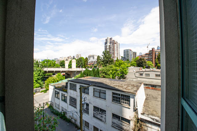 606 - 907 Beach Ave - Condo - False Creek North - Photo 14 of 23