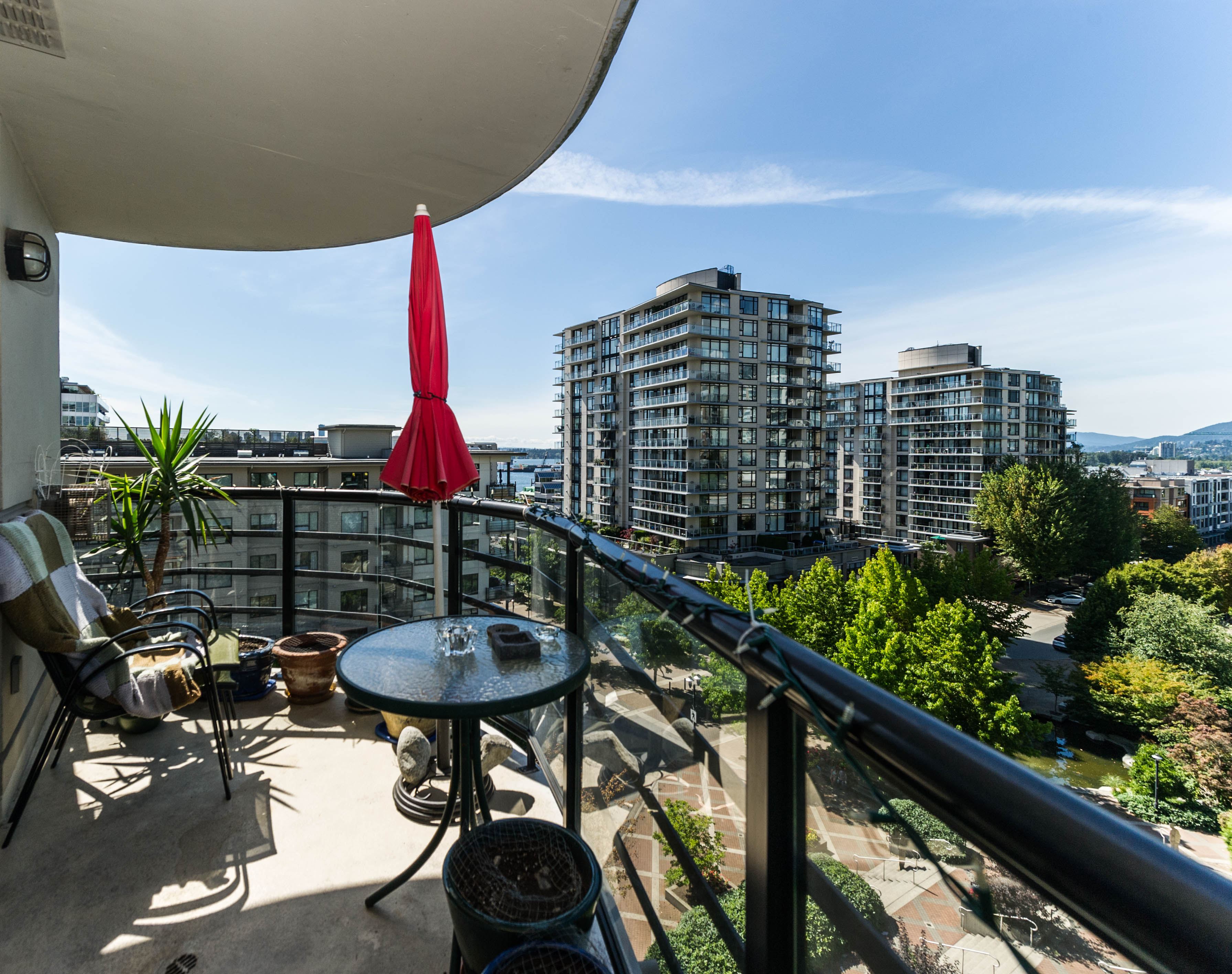 Lovely Two Bedroom Condo For Rent in the Heart of Lower Lonsdale