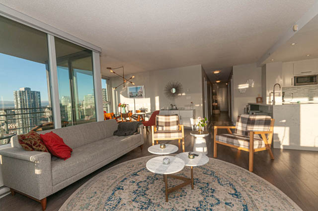 coopers lookout rentals yaletown