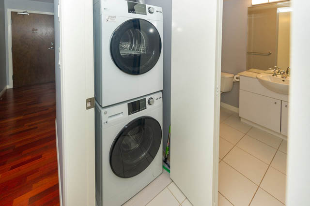 2 bedroom
