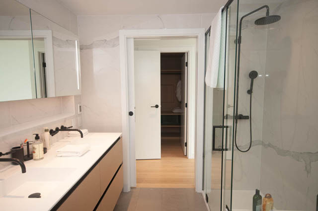 Spacious bathroom with marble countertops and a walk-in shower. - 1803 - 620 Cardero Street, Vancouver Downtown