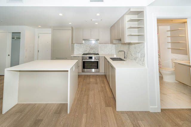 accommodations in vancouver west side