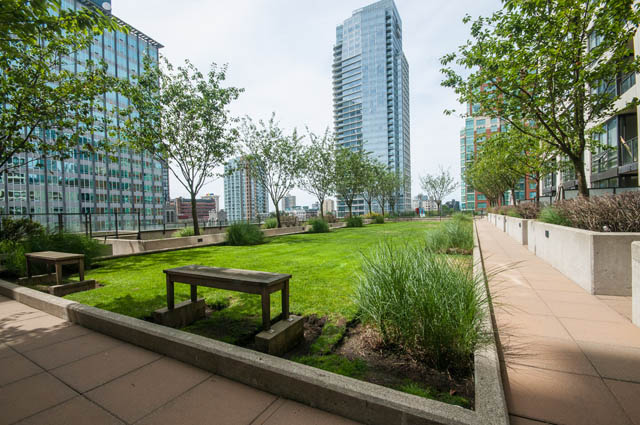 unfurnished downtown