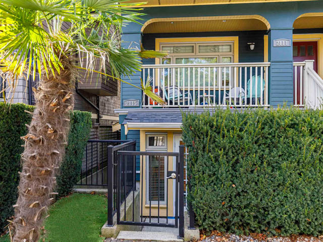 2115 macdonald st vancouver west side kitsilano