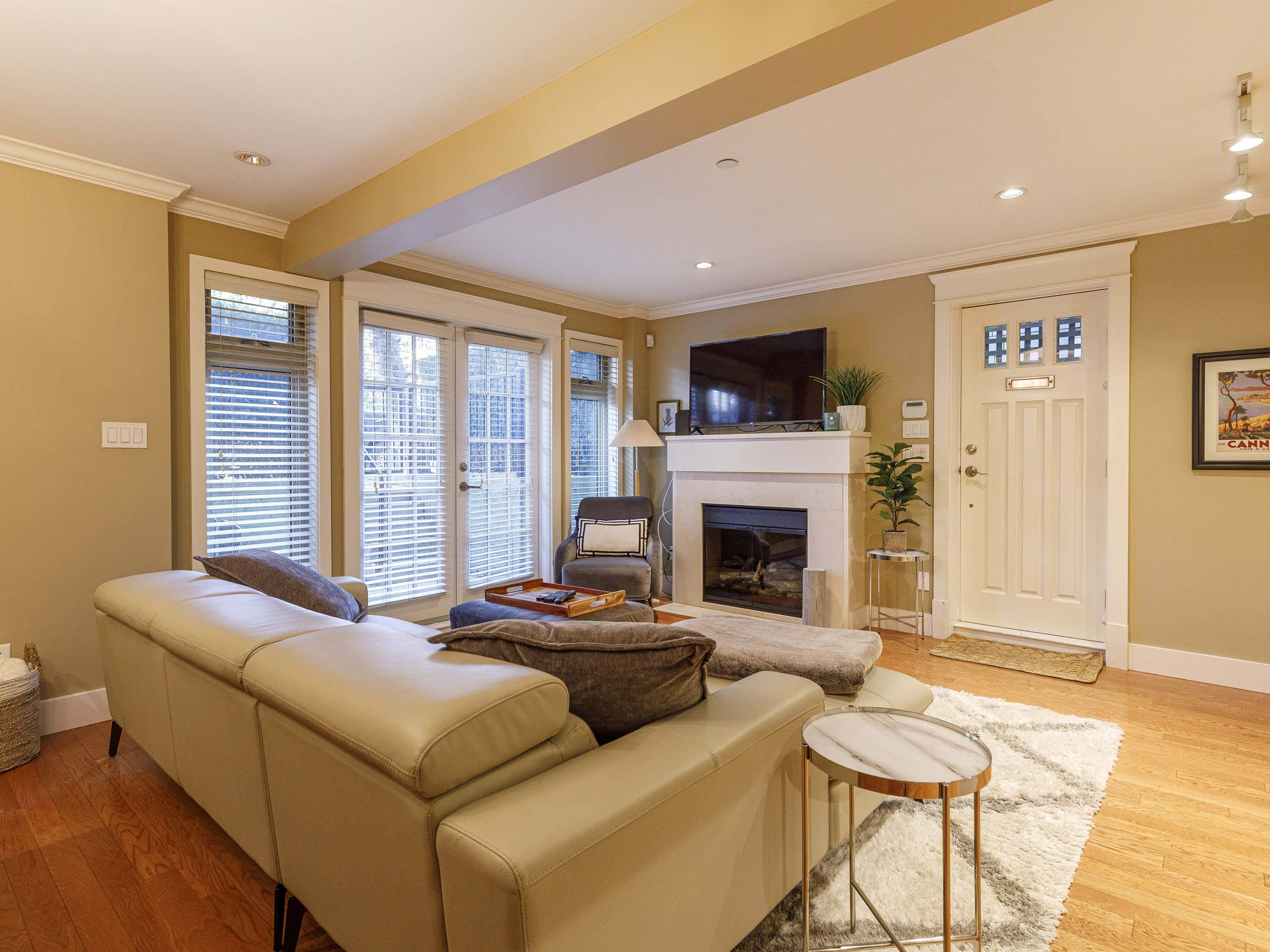 owner property manage vancouver
